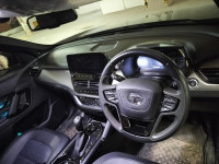 Tata Safari XZA+ DARK EDITION