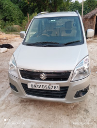 Silky Silver Maruti Suzuki Wagon R VXI