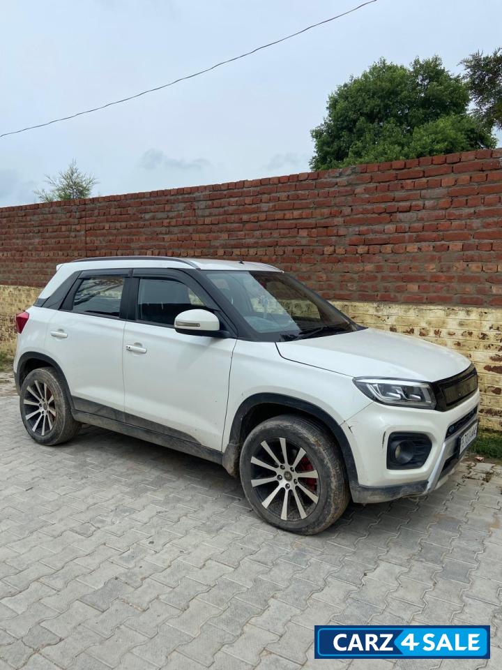 Maruti Suzuki Vitara Brezza Zxi