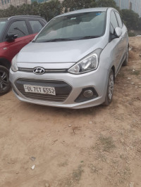 Silver Hyundai Xcent Petrol