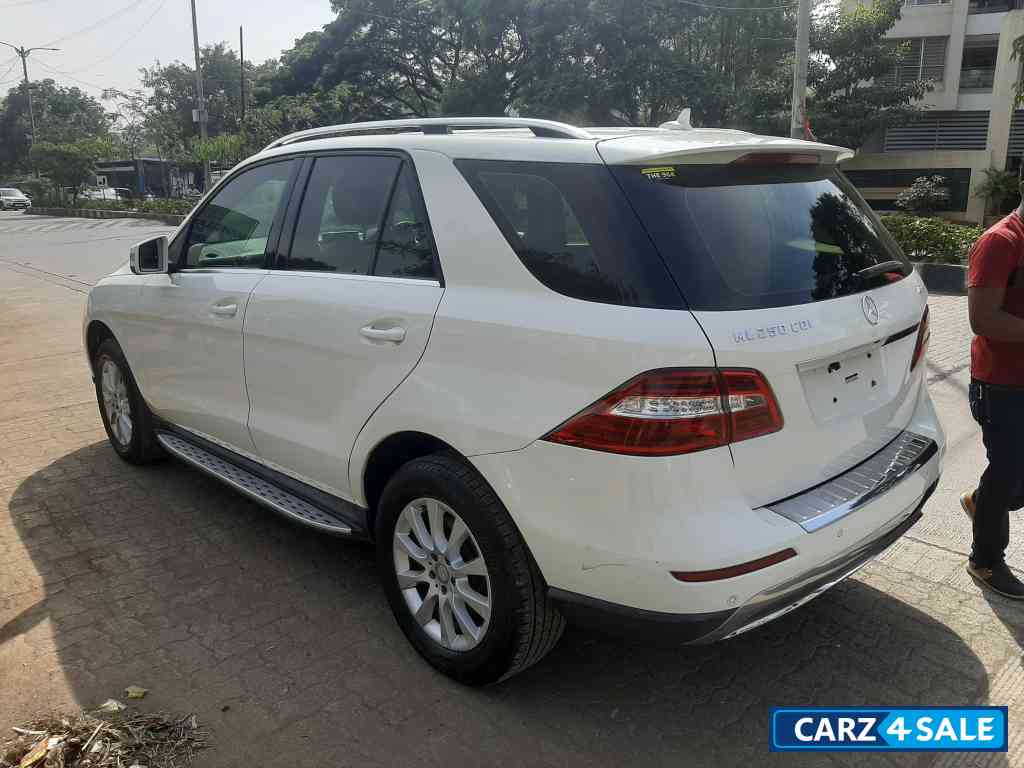 Mercedes-Benz ML-Class ML250