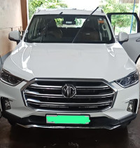 MG Gloster DE 4X4 6 SEAT SAVVY