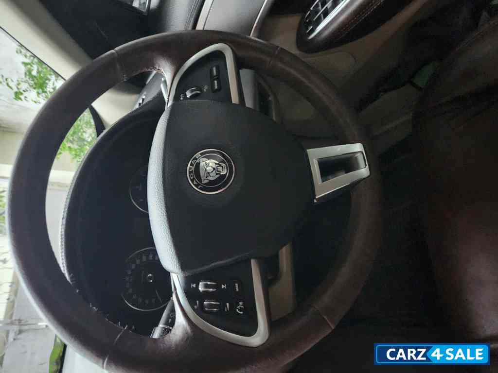 Jaguar XF Luxury Jaguar XF Luxury