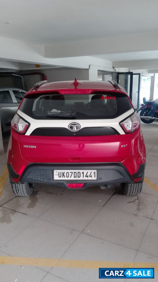 Vermont Red Tata Nexon XM PLUS