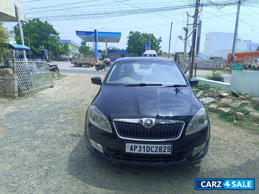 Black Skoda Rapid 1.5 Elegance Plus TDI AT