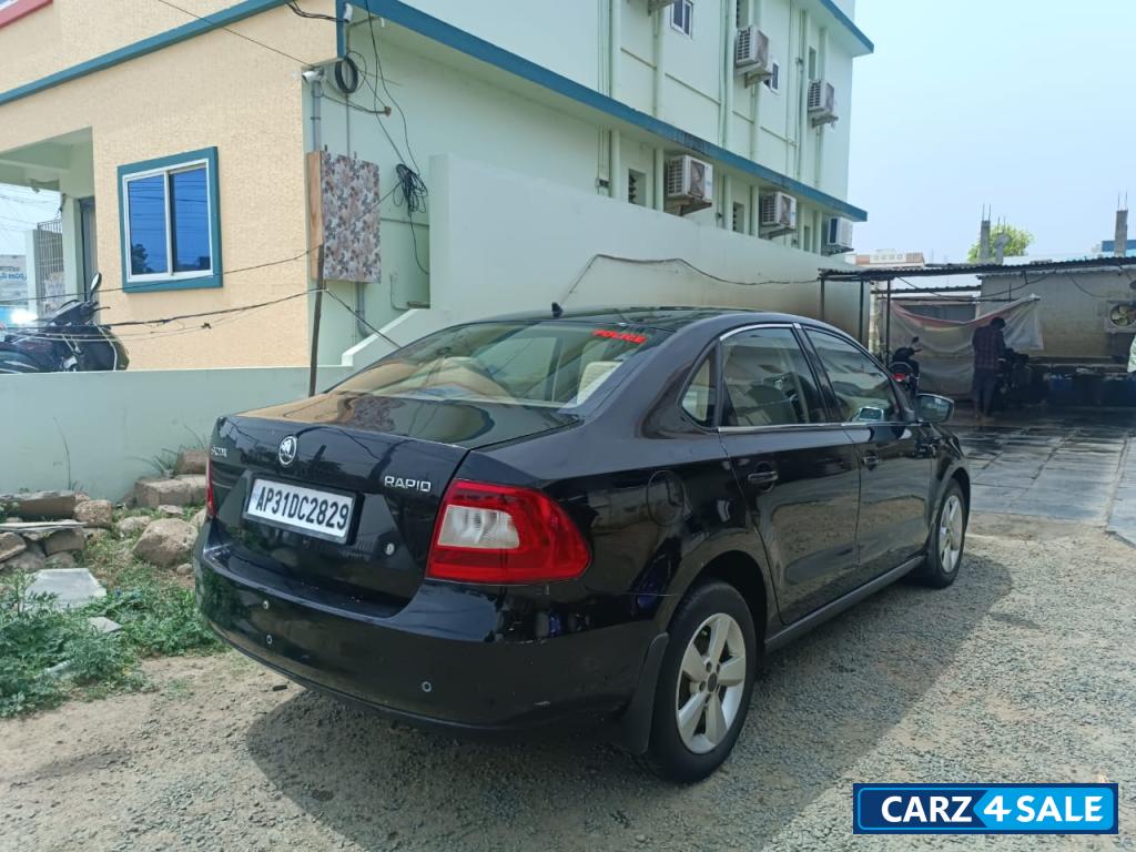 Black Skoda Rapid 1.5 Elegance Plus TDI AT