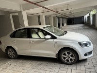 Volkswagen Vento 1.6 CR MR HIGHLINE