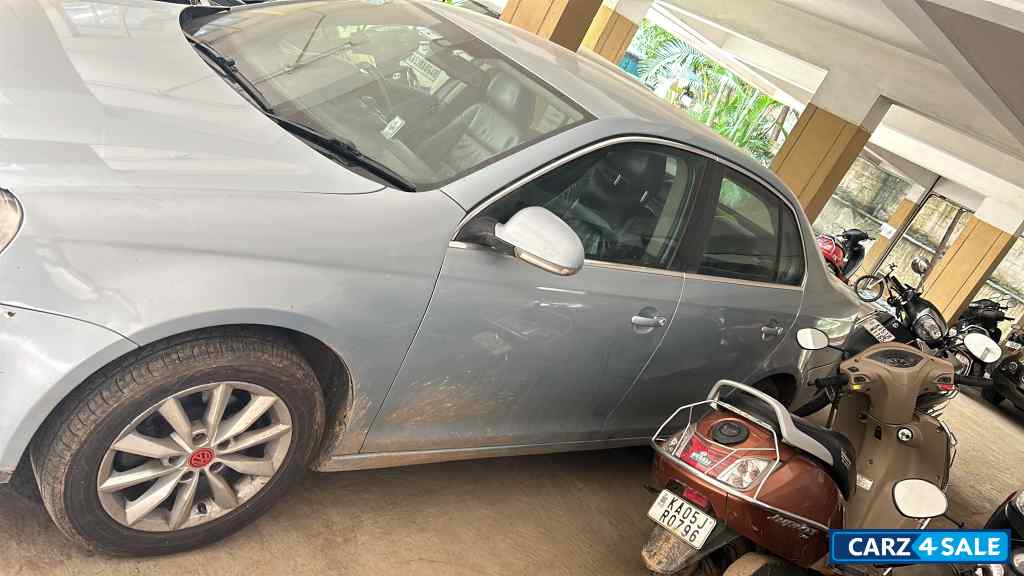 Sky Blue Volkswagen Jetta Comfort line