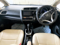 Silver Grey Honda Jazz 1.2 VX CVT i-VTEC