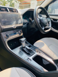 Hyundai Creta CRETA 1.5 CRDI AT(O)*