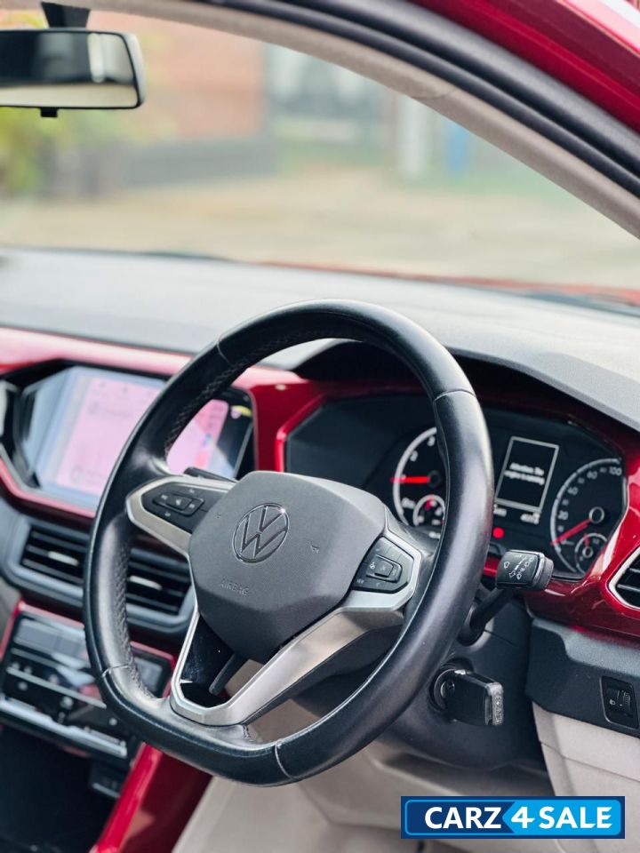 Volkswagen Taigun GT 1.5 TSI MT