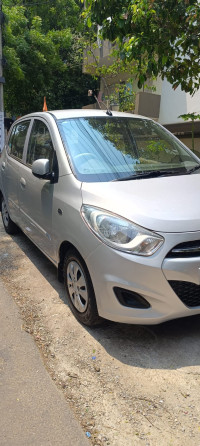 Hyundai i10 Sports automatic