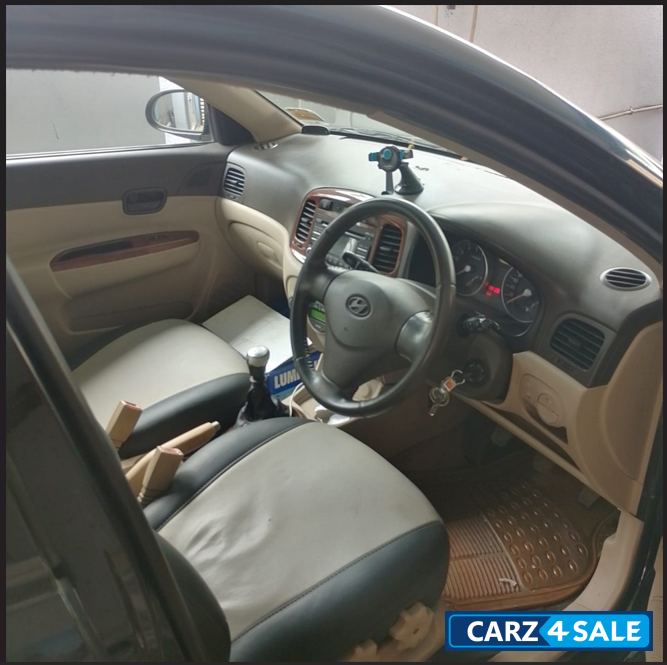 Hyundai Verna Petrol