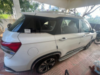 MG Hector Plus 1.5 CVT Sharp BS VI