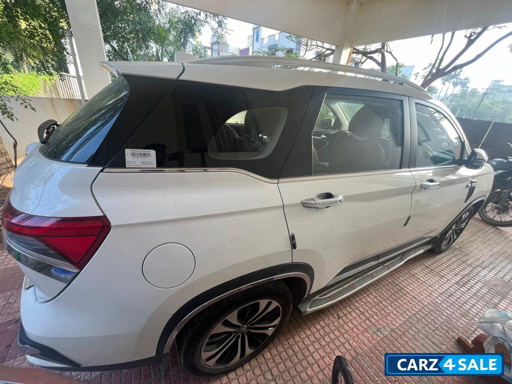 MG Hector Plus 1.5 CVT Sharp BS VI