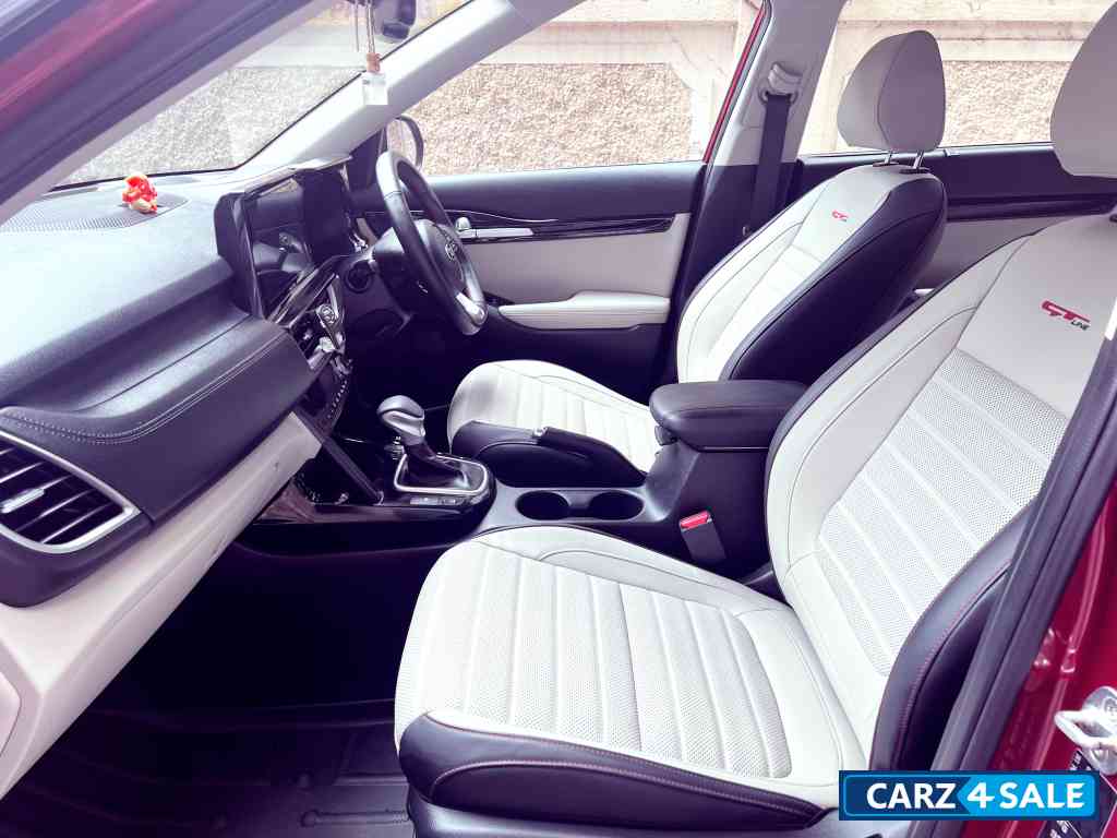 Intense Red Kia  1.4 7DCT GTX Plus