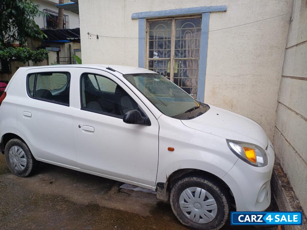 Maruti Suzuki 800 petrol cng