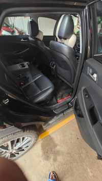 Hyundai Tucson GLS 2WD AT PETROL