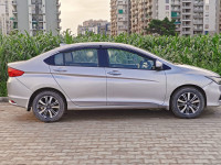 Silver Grey Honda City SVCVT - AT with Sunroof