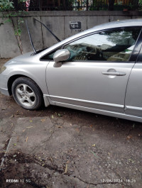 Silver Honda Civic 1.8V MT
