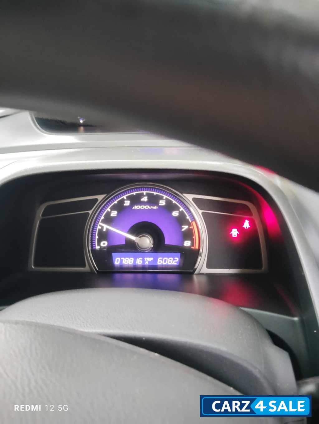 Silver Honda Civic 1.8V MT