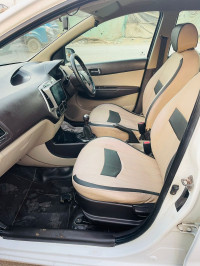 C White Hyundai i20 1.2L Asta