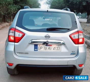 Silver Nissan Terrano XL 1400 cc