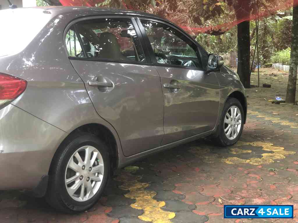 Urban Titanium Honda Amaze 1.5 VX MT