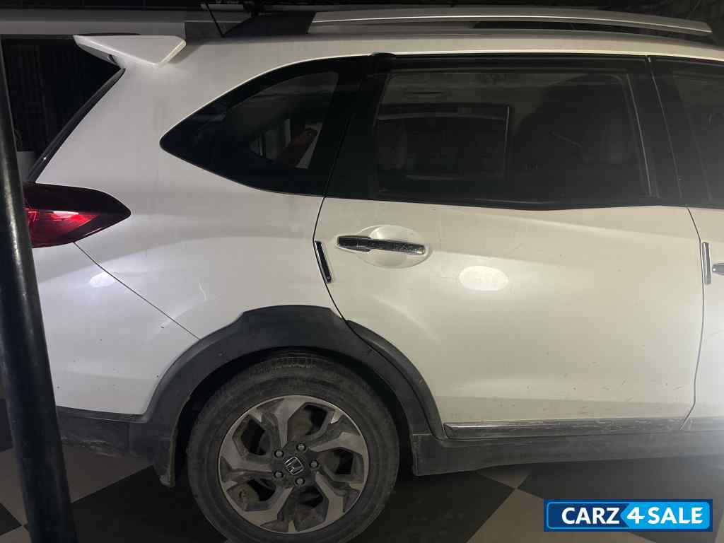 White Orchid Honda BR-V VX