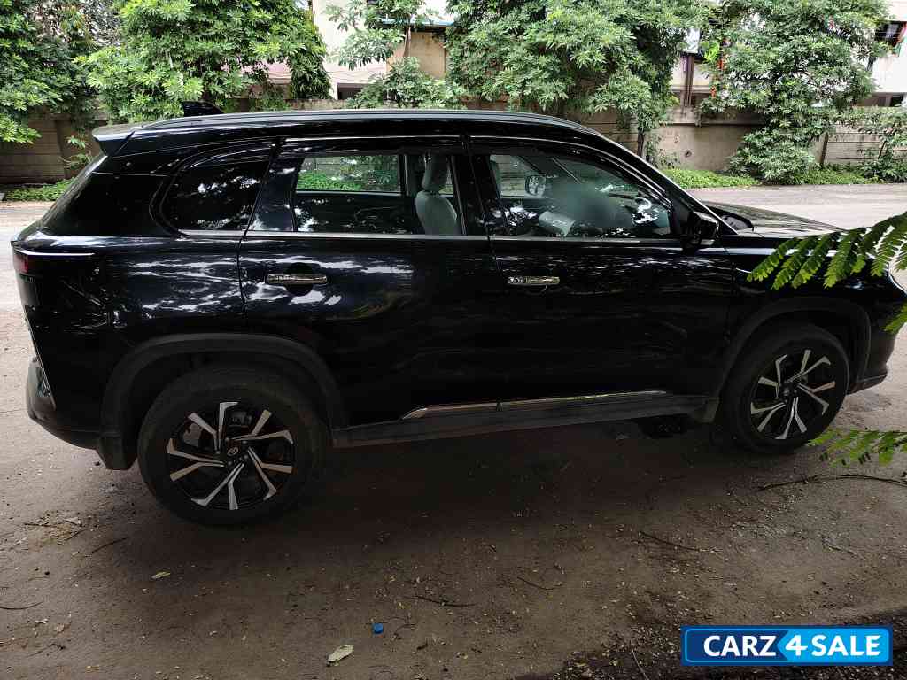 Toyota Urban Cruiser Hyryder E noedrive