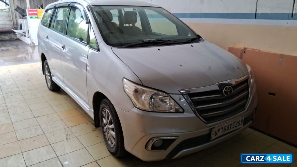 Silver Grey Toyota Innova VX