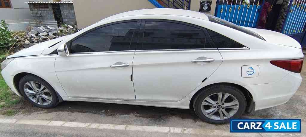 Hyundai Sonata Petrol