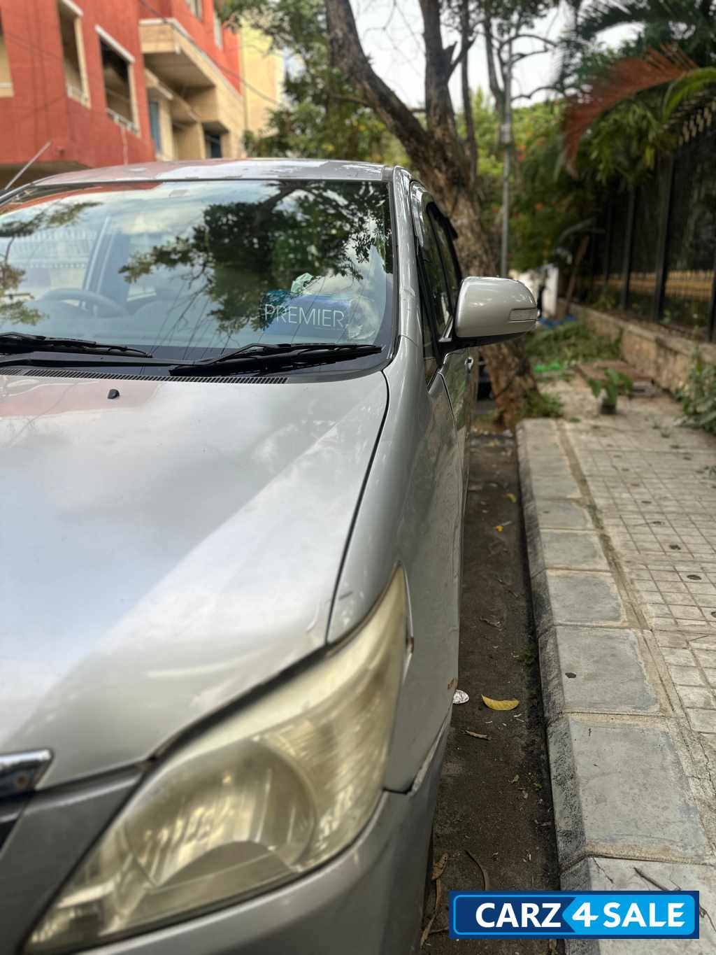 Silver Toyota Innova VX 7 STR