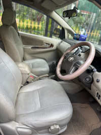 Silver Toyota Innova VX 7 STR