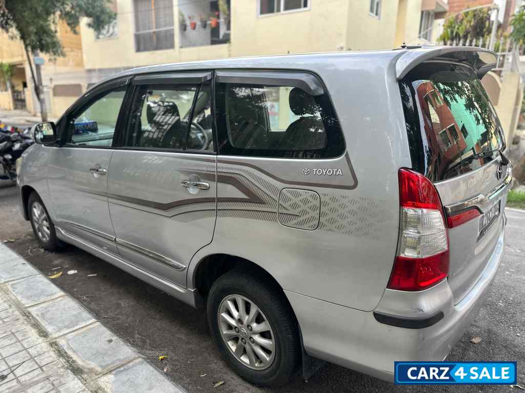 Silver Toyota Innova VX 7 STR