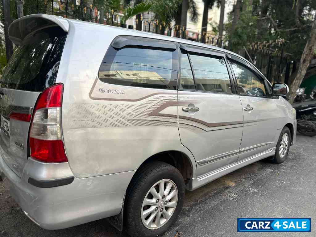 Silver Toyota Innova VX 7 STR