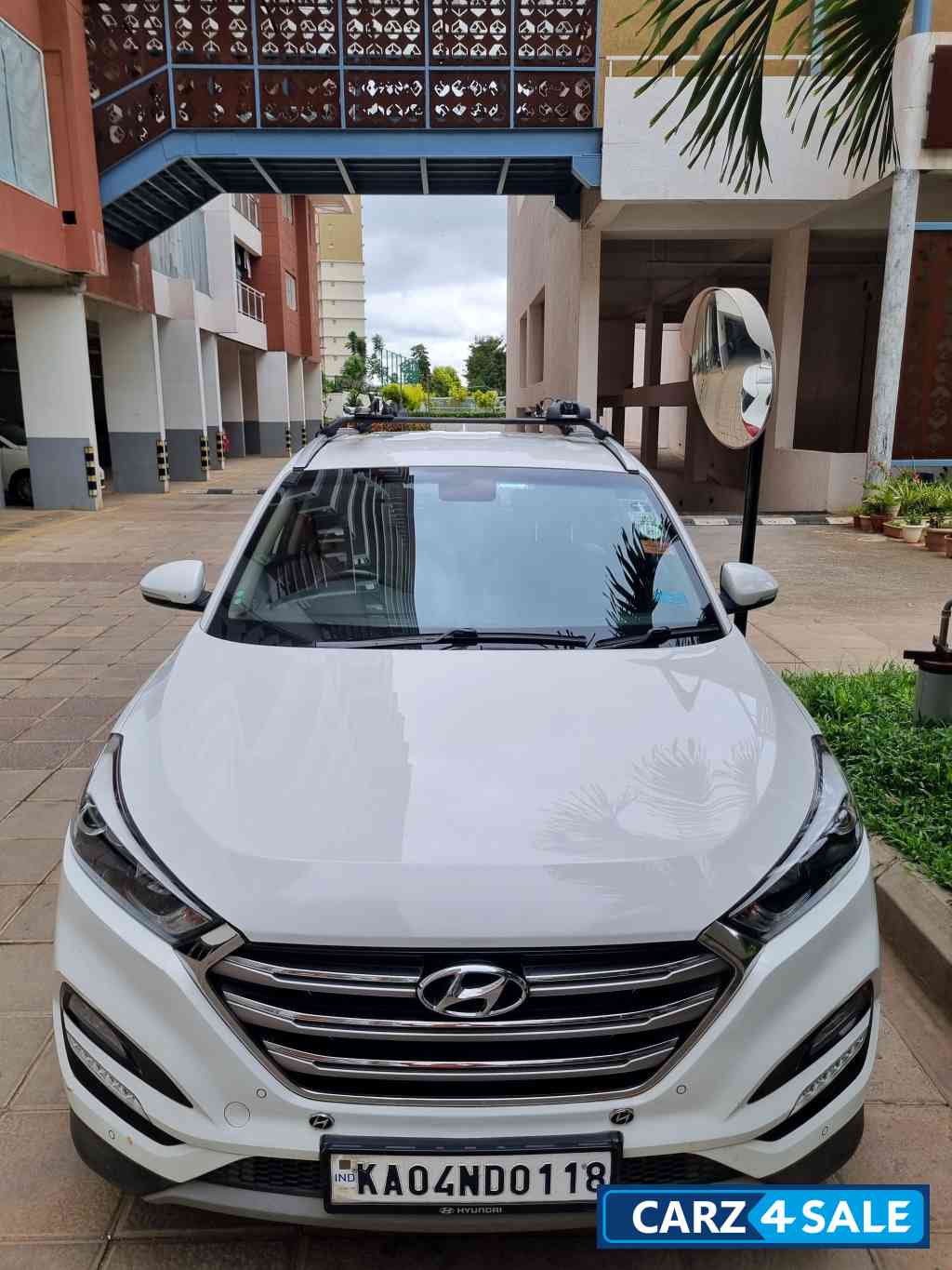 Hyundai Tucson GLS Automatic