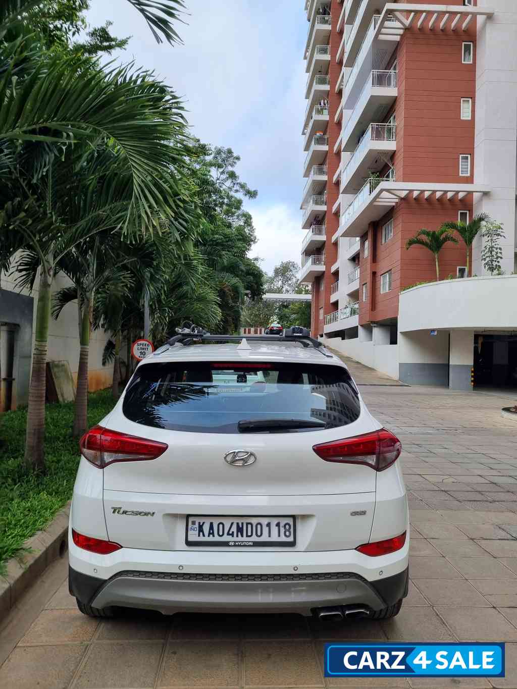 Hyundai Tucson GLS Automatic