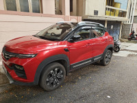 Red With Black Roof Renault  Kiger