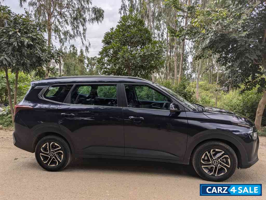 Kia Carens Deisel 6MT Prestige Plus