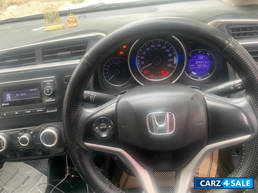 Honda WR-V Alive edition