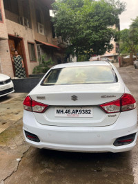 Pearl Snow White Maruti Suzuki Ciaz VDi+ SHVS