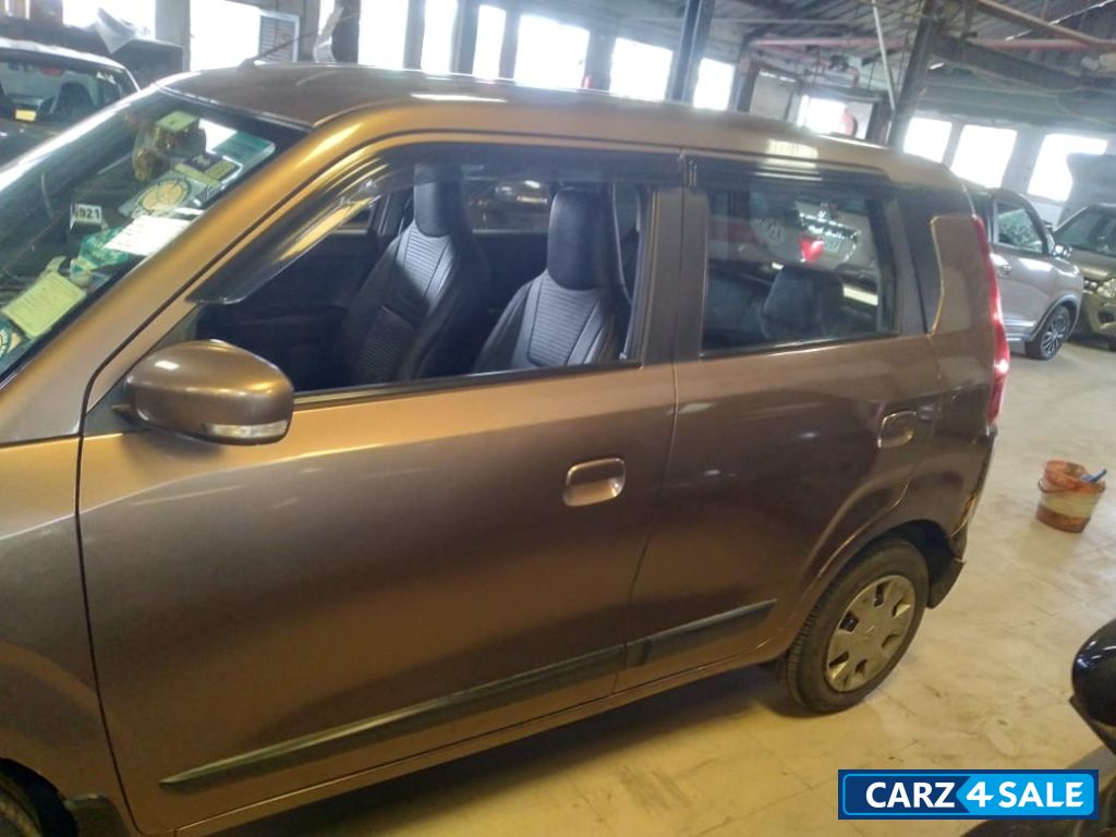 Brown Maruti Suzuki Wagon R ZXI 1.2 PETROL AUTOMATIC