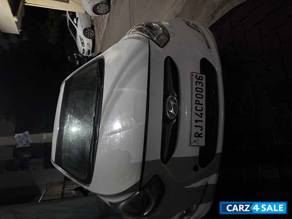 Hyundai Verna 1.6 crdi sx