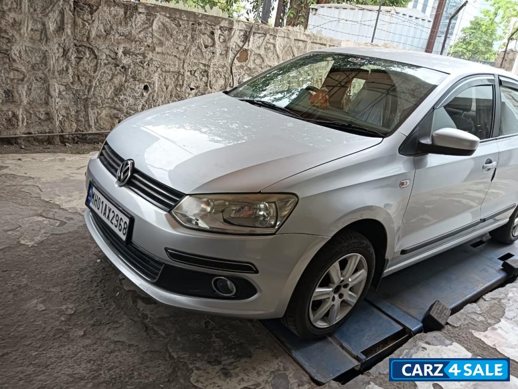 Volkswagen Vento 1.6 high line petrol mt