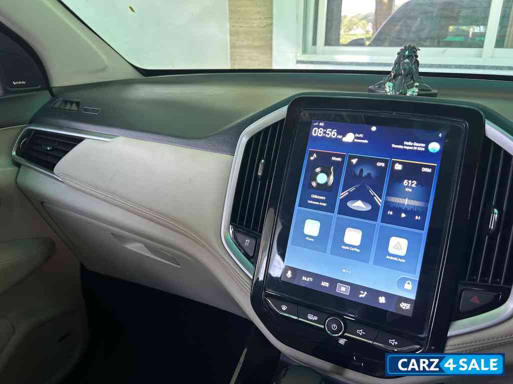 White MG Hector Sharp 1.5 Turbo CVT Automatic