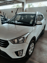 Polar White Hyundai  S