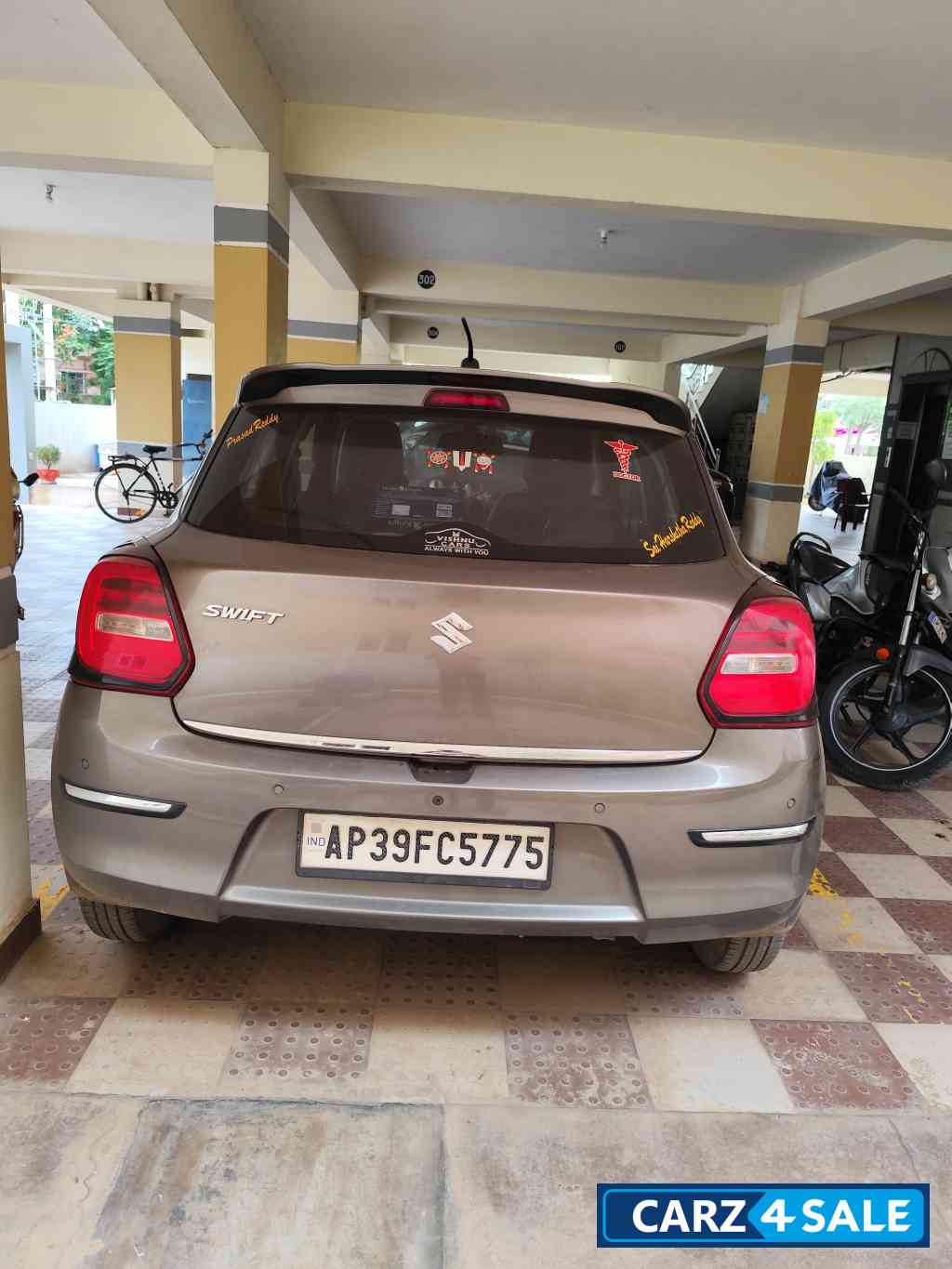 Maruti Suzuki Swift Vxi