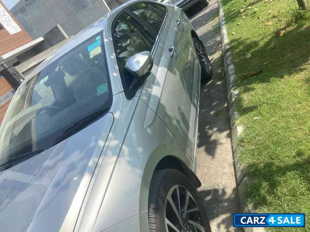 Volkswagen Virtus Highline