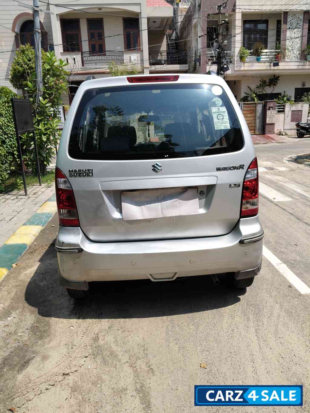 Silky Silver Maruti Suzuki Wagon R Petrol